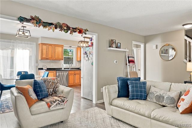 7715 4th Avenue, Niagara, NY 14304
