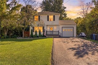 7715 4th Avenue, Niagara, NY 14304