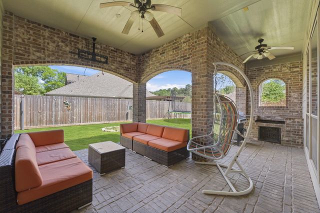 27502 Chris Ridge Court, Spring, TX 77386