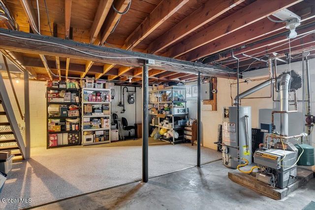 101 Waterman Avenue, Colonie, NY 12205