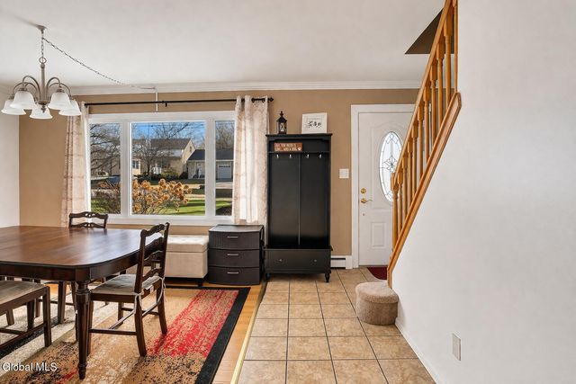 101 Waterman Avenue, Colonie, NY 12205