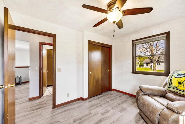 3221 Aurora Lane, Janesville, WI 53548