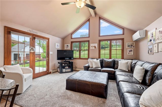 331 Jefferson Drive, Mt Lebanon, PA 15228