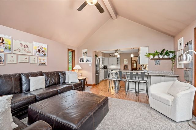 331 Jefferson Drive, Mt Lebanon, PA 15228