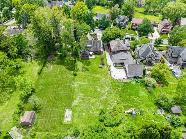 331 Jefferson Drive, Mt Lebanon, PA 15228