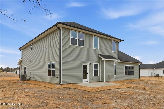 108 Jackson Ridge Way, Pikeville, NC 27863