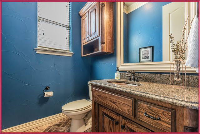 8108 Oak Knoll Drive, North Richland Hills, TX 76182