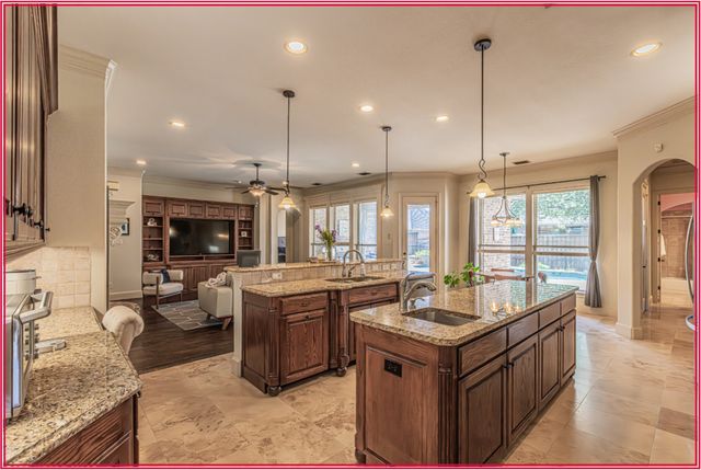 8108 Oak Knoll Drive, North Richland Hills, TX 76182
