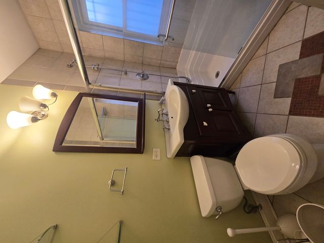 548 W Brompton Avenue 1E, Chicago, IL 60657