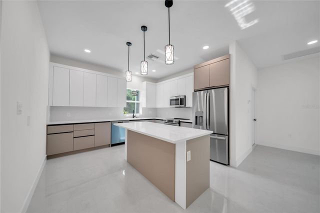 317 JOHNS AVENUE, Lehigh Acres, FL 33936