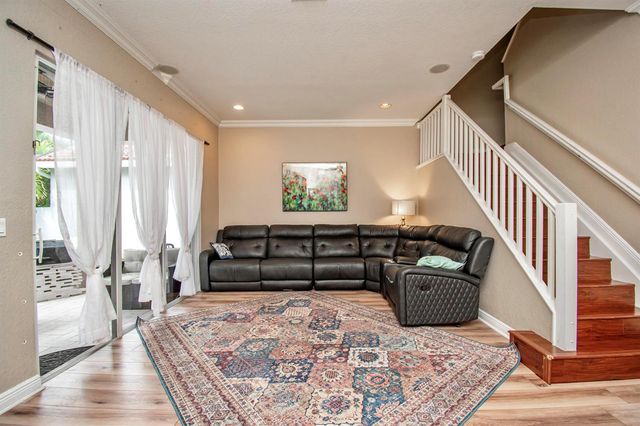 10833 Lake Wynds Court, Boynton Beach, FL 33437
