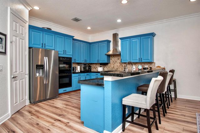 10833 Lake Wynds Court, Boynton Beach, FL 33437
