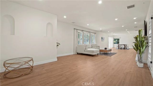 4711 Tyrone, Sherman Oaks, CA 91423