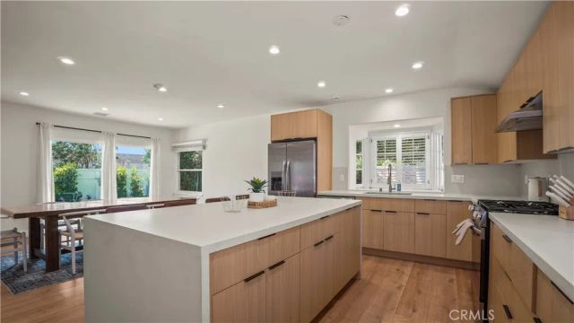 4711 Tyrone, Sherman Oaks, CA 91423