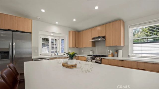 4711 Tyrone, Sherman Oaks, CA 91423