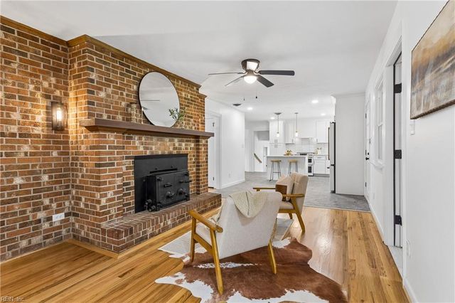 4744 Sunray AVE, Chesapeake, VA 23321