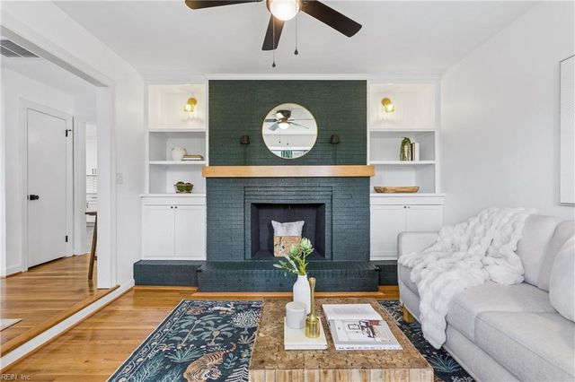 4744 Sunray AVE, Chesapeake, VA 23321