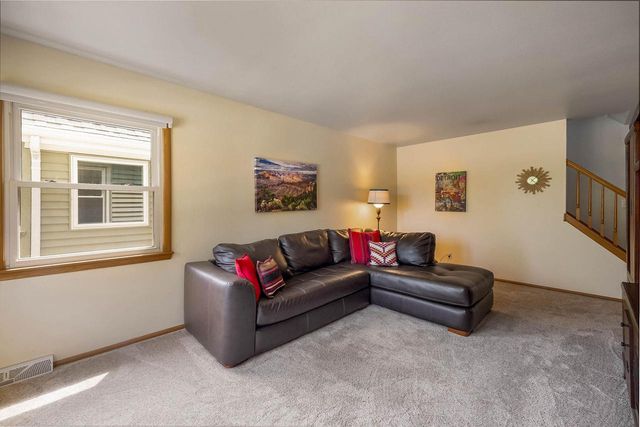 3671 E Whittaker AVENUE, Cudahy, WI 53110