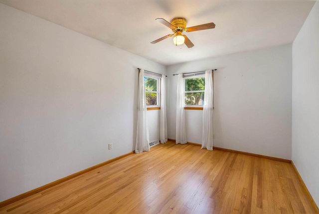 3671 E Whittaker AVENUE, Cudahy, WI 53110