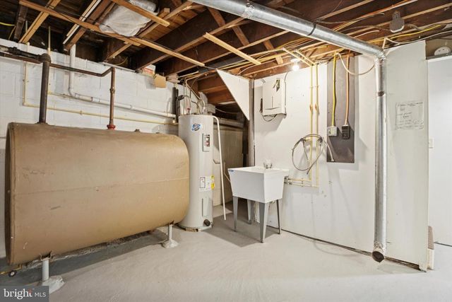 4105 MOUNT VERNON AVE, Brookhaven, PA 19015