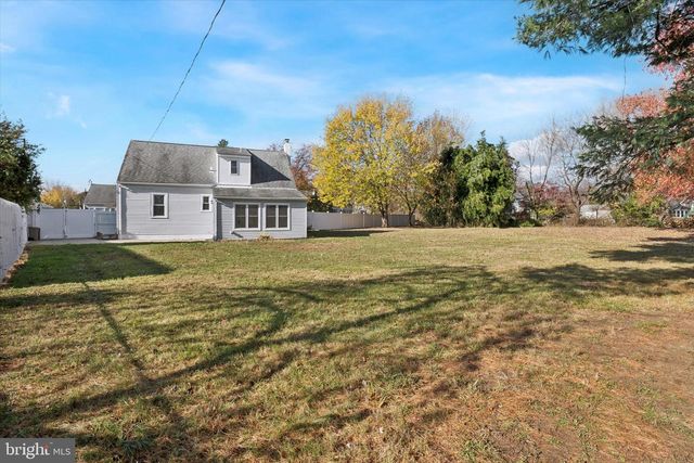 4105 MOUNT VERNON AVE, Brookhaven, PA 19015