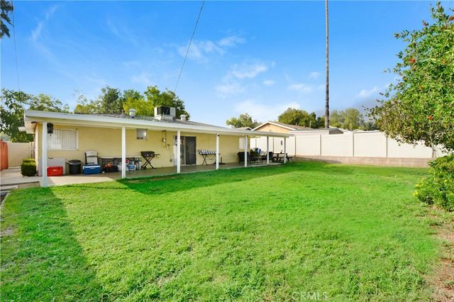 4995 N E, San Bernardino, CA 92407
