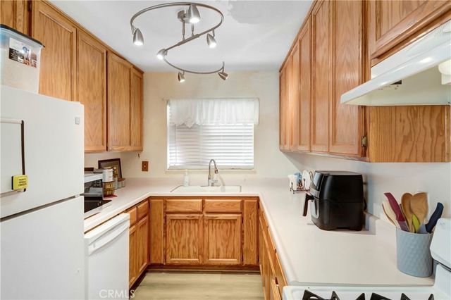 4995 N E, San Bernardino, CA 92407