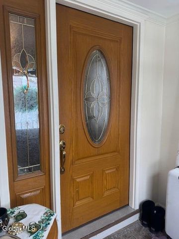 35 Excelsior Avenue, Troy, NY 12180