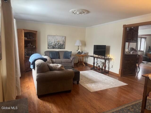 35 Excelsior Avenue, Troy, NY 12180