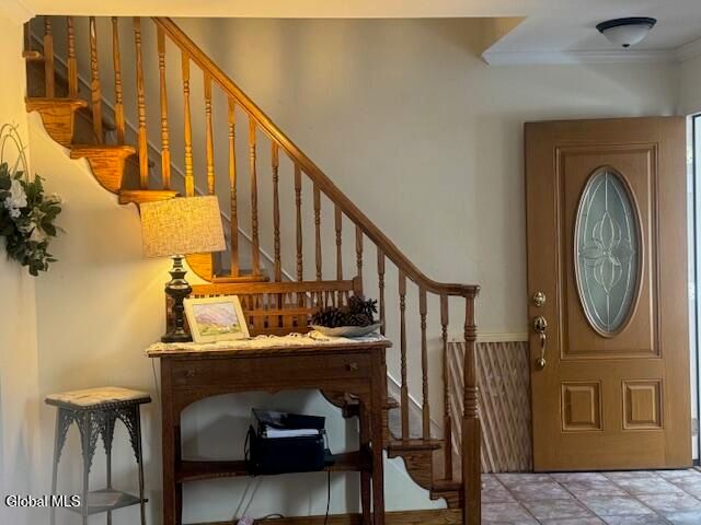 35 Excelsior Avenue, Troy, NY 12180