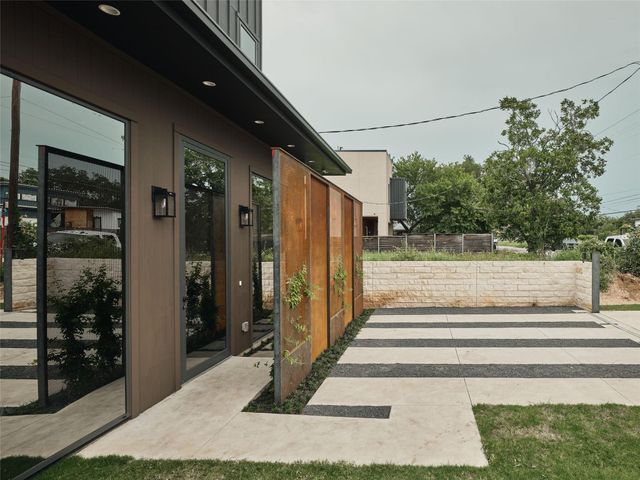 412 Kemp ST, Austin, TX 78741