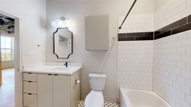 305 West 27th Street 333, Bryan, TX 77803