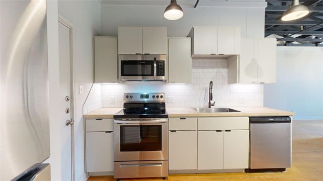305 West 27th Street 333, Bryan, TX 77803