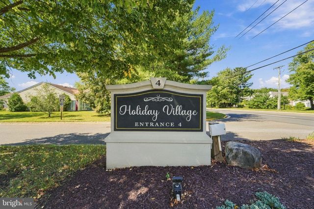 50 EDDYSTONE WAY, Mt Laurel, NJ 08054