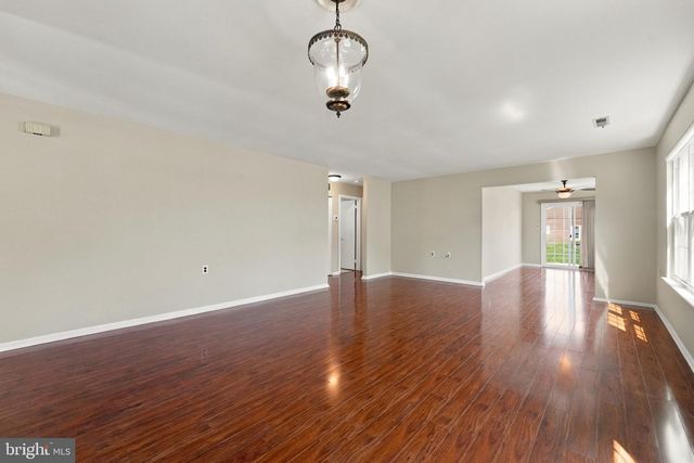50 EDDYSTONE WAY, Mt Laurel, NJ 08054