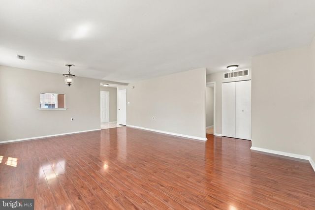 50 EDDYSTONE WAY, Mt Laurel, NJ 08054