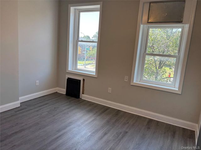 19314 S Jamaica Avenue 3rd floor, Hollis, NY 11423