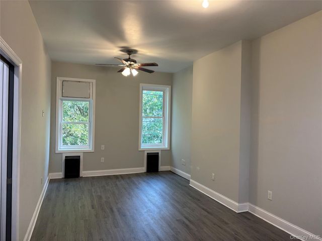 19314 S Jamaica Avenue 3rd floor, Hollis, NY 11423