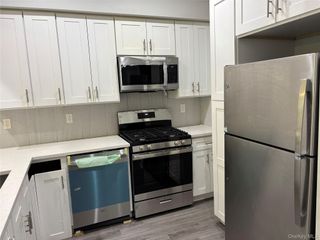 19314 S Jamaica Avenue 3rd floor, Hollis, NY 11423
