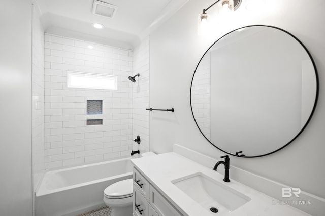 5331 Bayou St John Avenue, Orange Beach, AL 36561