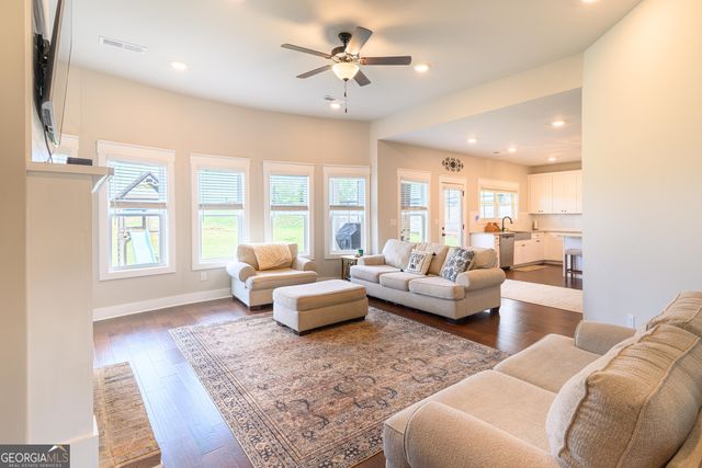 232 Township Drive, Senoia, GA 30276