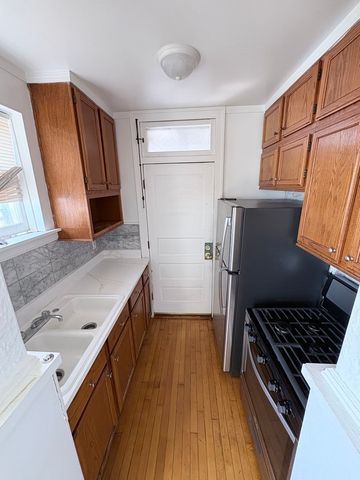 3205 Clarence Avenue D3, Berwyn, IL 60402