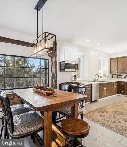 1221 CHURCH RD, Wyncote, PA 19095