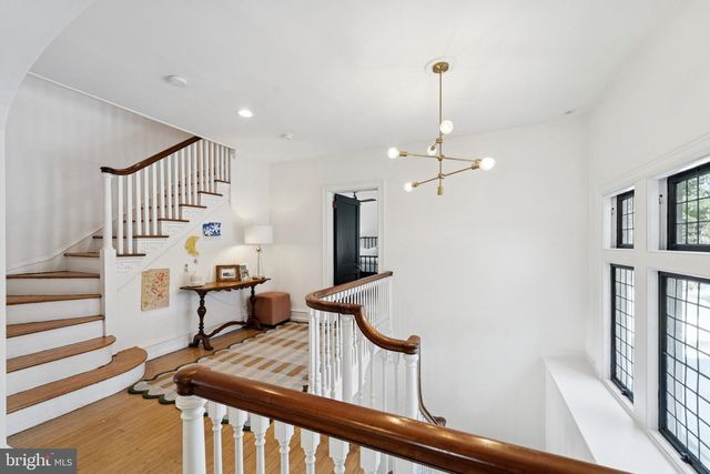 1221 CHURCH RD, Wyncote, PA 19095