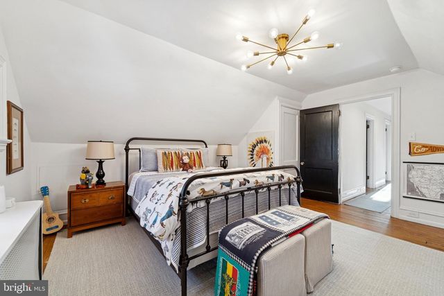 1221 CHURCH RD, Wyncote, PA 19095