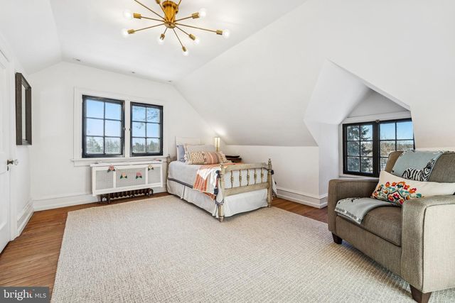 1221 CHURCH RD, Wyncote, PA 19095