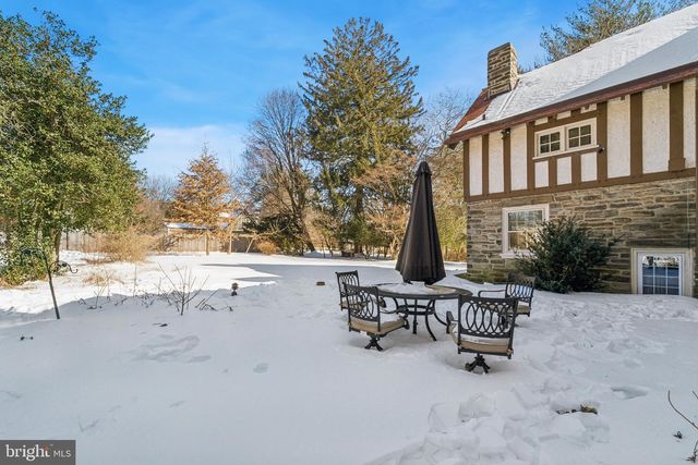 1221 CHURCH RD, Wyncote, PA 19095