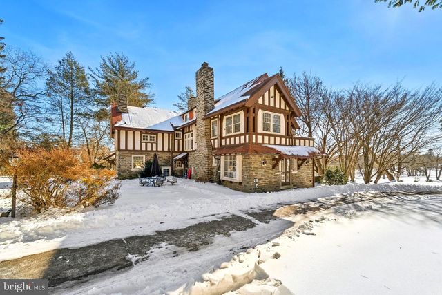 1221 CHURCH RD, Wyncote, PA 19095