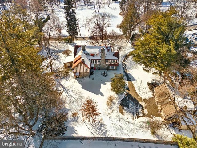 1221 CHURCH RD, Wyncote, PA 19095