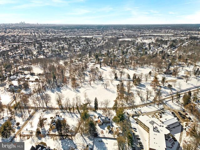 1221 CHURCH RD, Wyncote, PA 19095